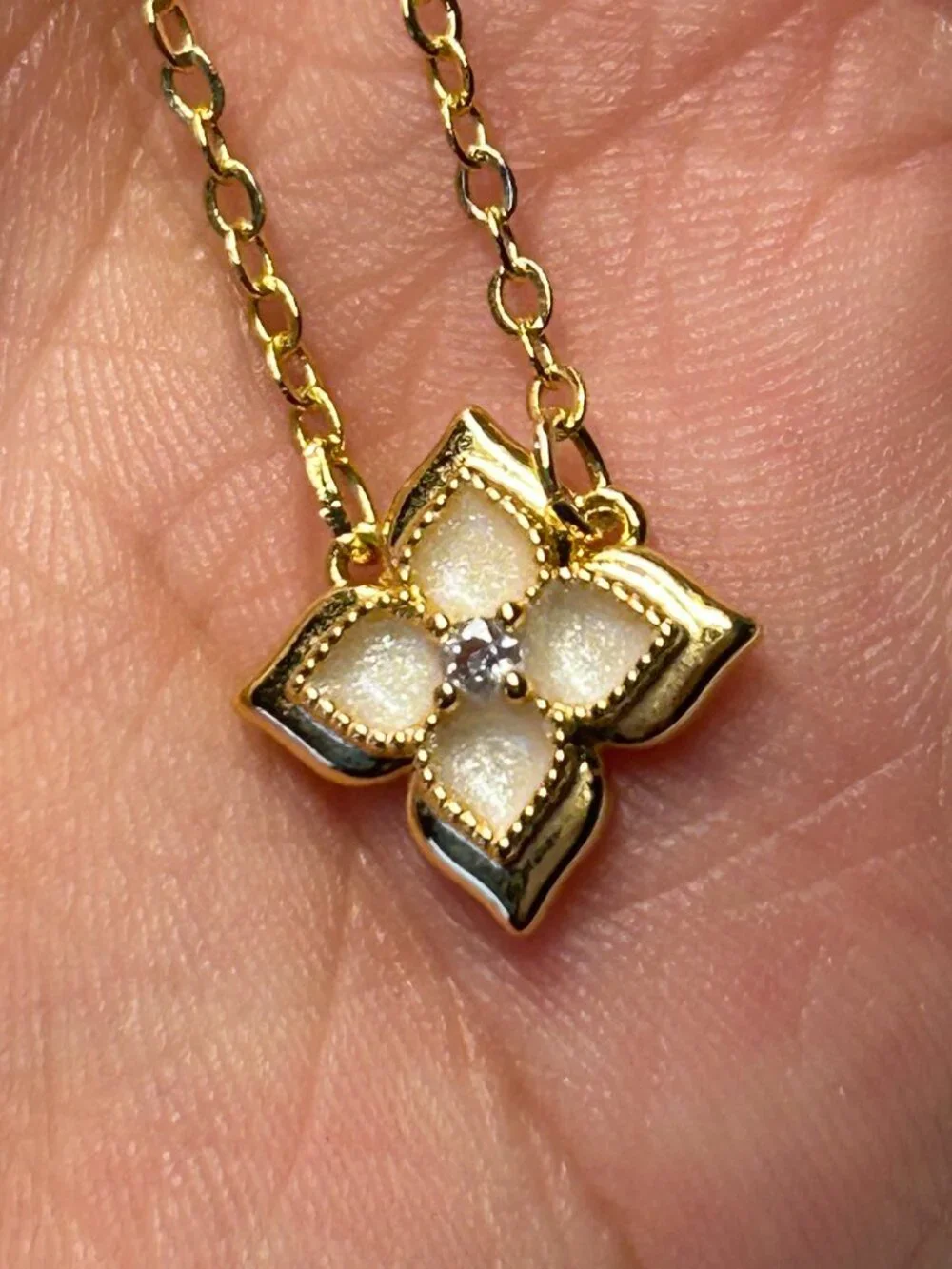 Gold Tone White Clover Pendant Necklace Dainty Feminine Delicate Elegant Gift